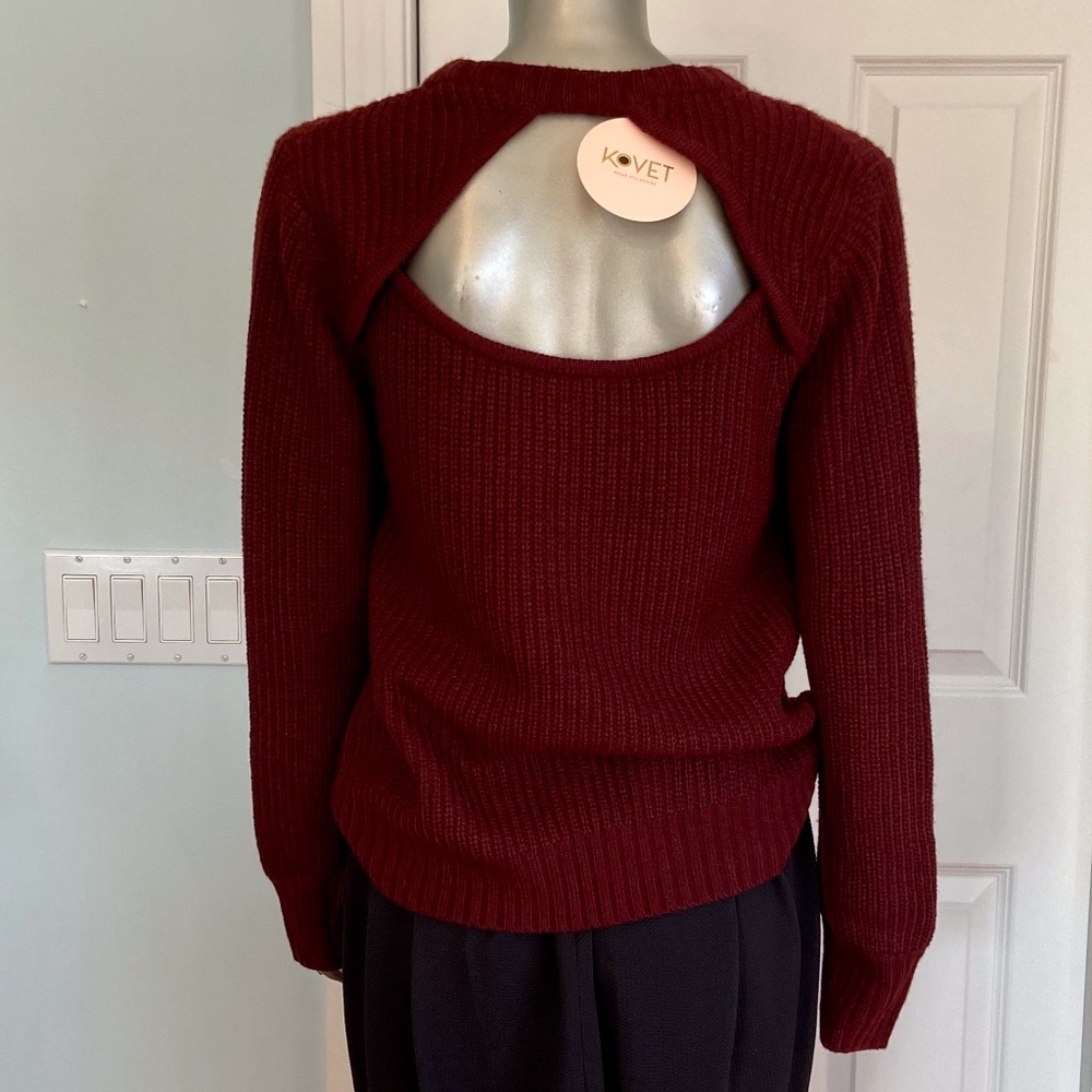 Open Back Sweater - Picture 2 of 3